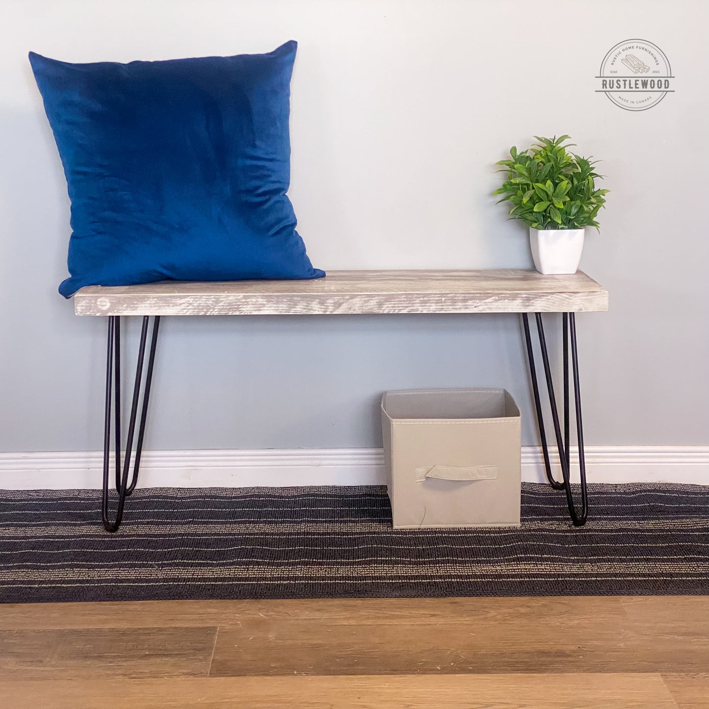 farmhouse bench with hairpin legs 